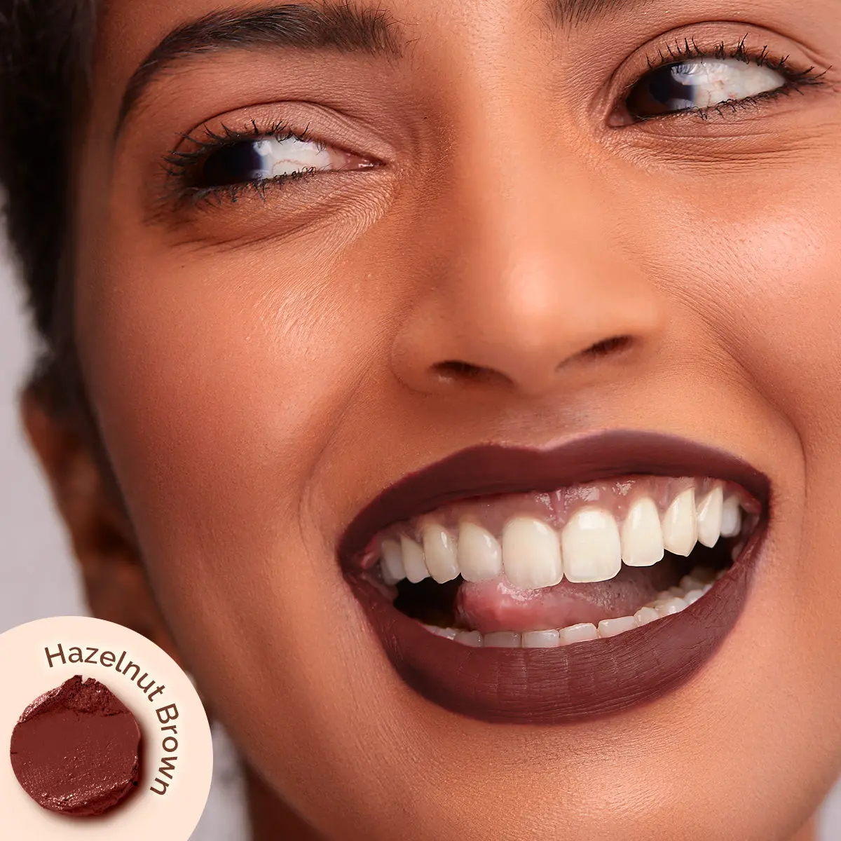 Moisture Matte Longstay Lipstick -16 Hazelnut Brown - Image 3